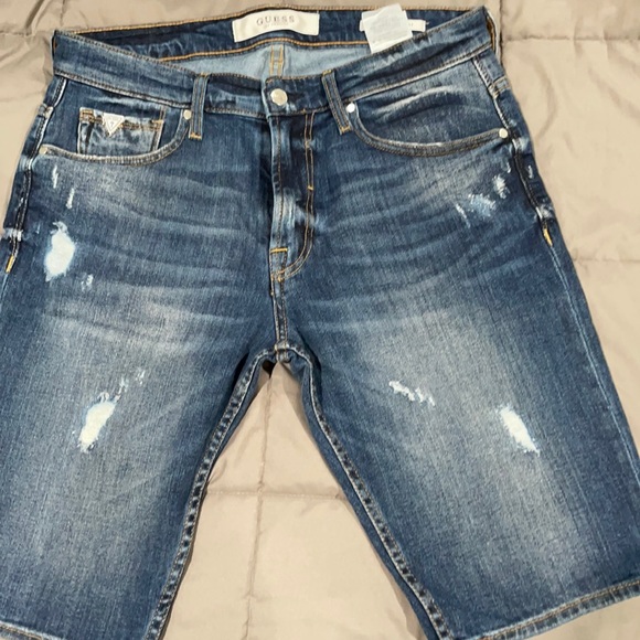 Guess jean shorts - Picture 1 of 3